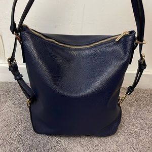 💥 NWOT medium sized navy shoulder bag
